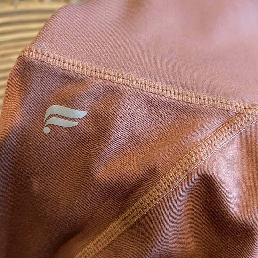 Fabletics gear! - Picture 3 of 6